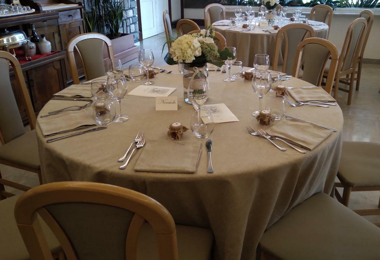 Hotel Bassetto Ferentino Bagian luar foto