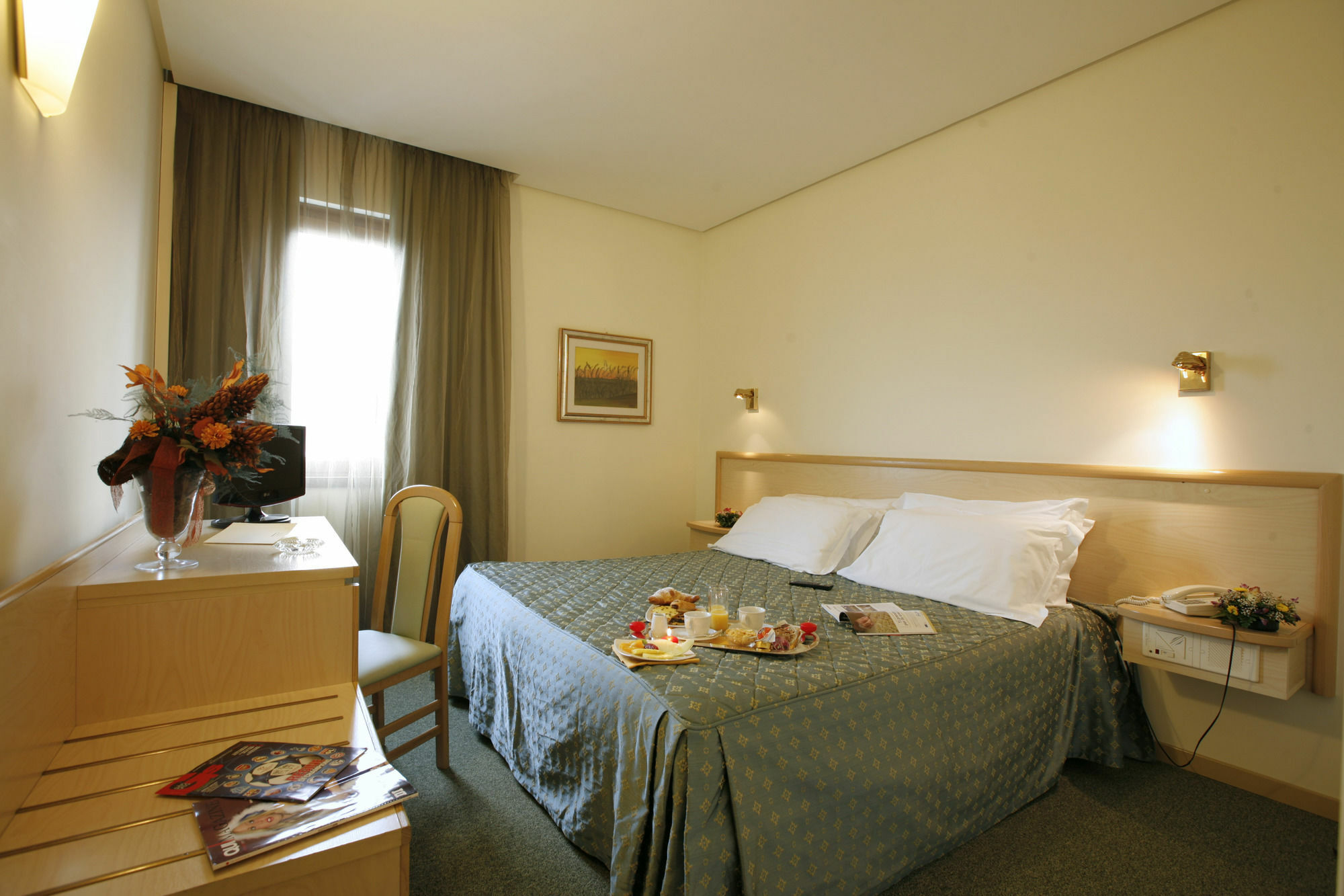 Hotel Bassetto Ferentino Bagian luar foto