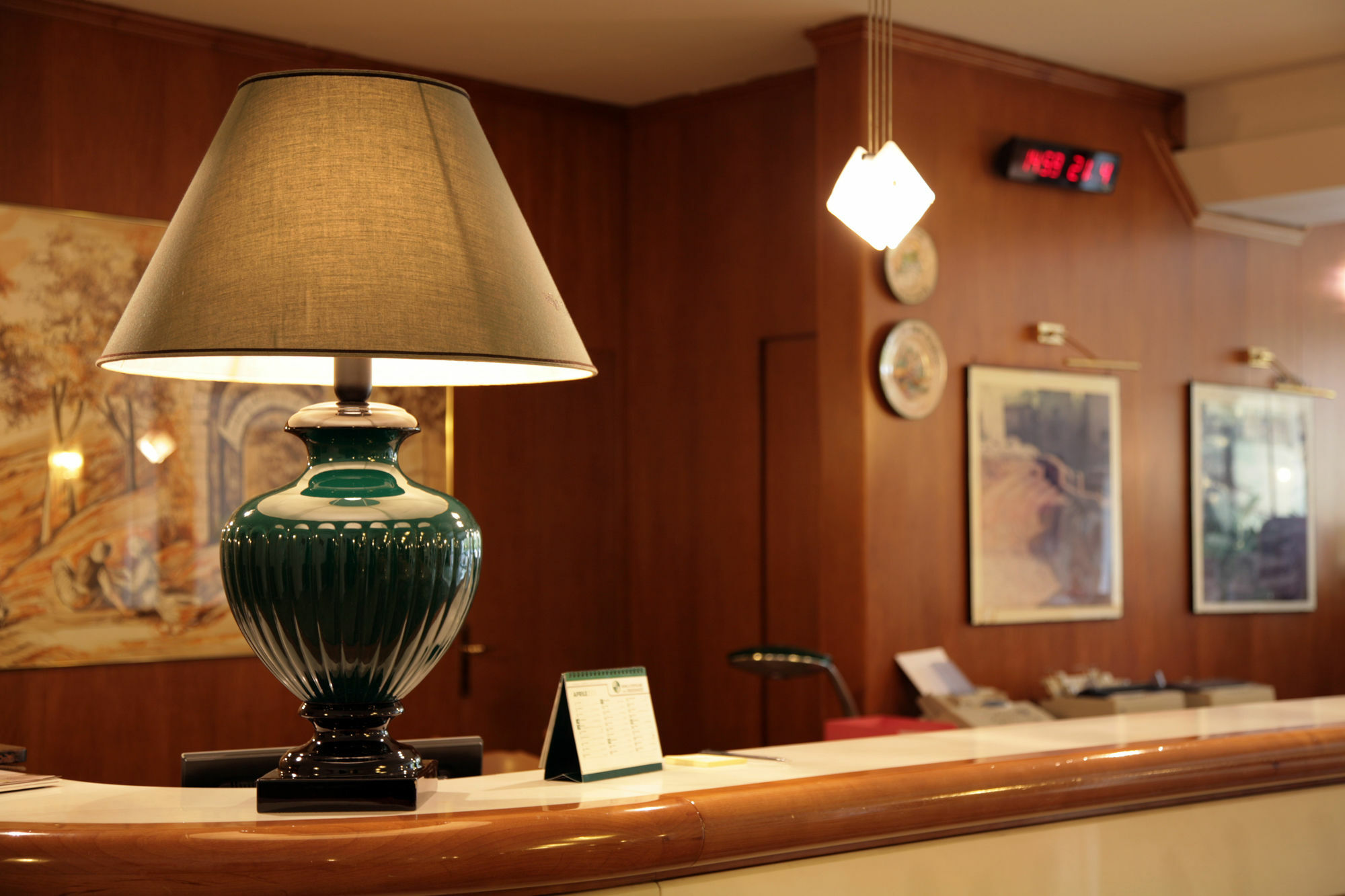 Hotel Bassetto Ferentino Bagian luar foto